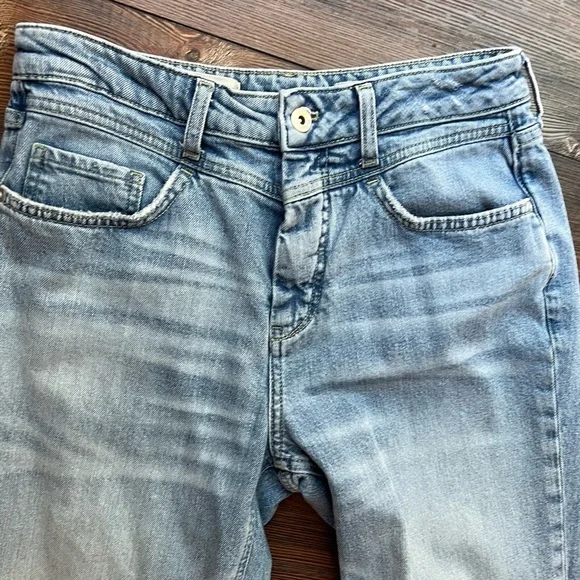 Anthropologie PILCRO distressed high-rise slim jeans size 29 petite light wash - Picture 3 of 16